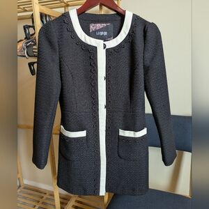 embroidery knee length elegant jacket (xs size)
